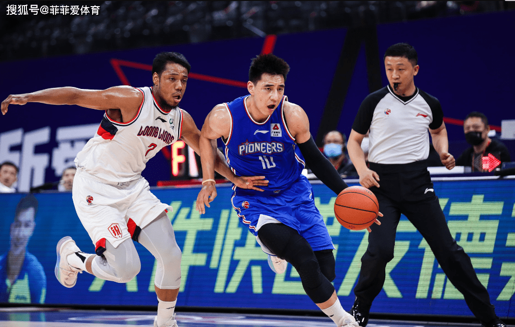 包含新疆逆转击败广厦，取得季后赛席位的词条