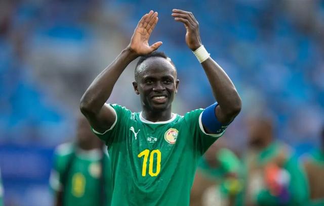 关于足球赛场惊现黑马球队，逆袭之路令人瞩目的信息