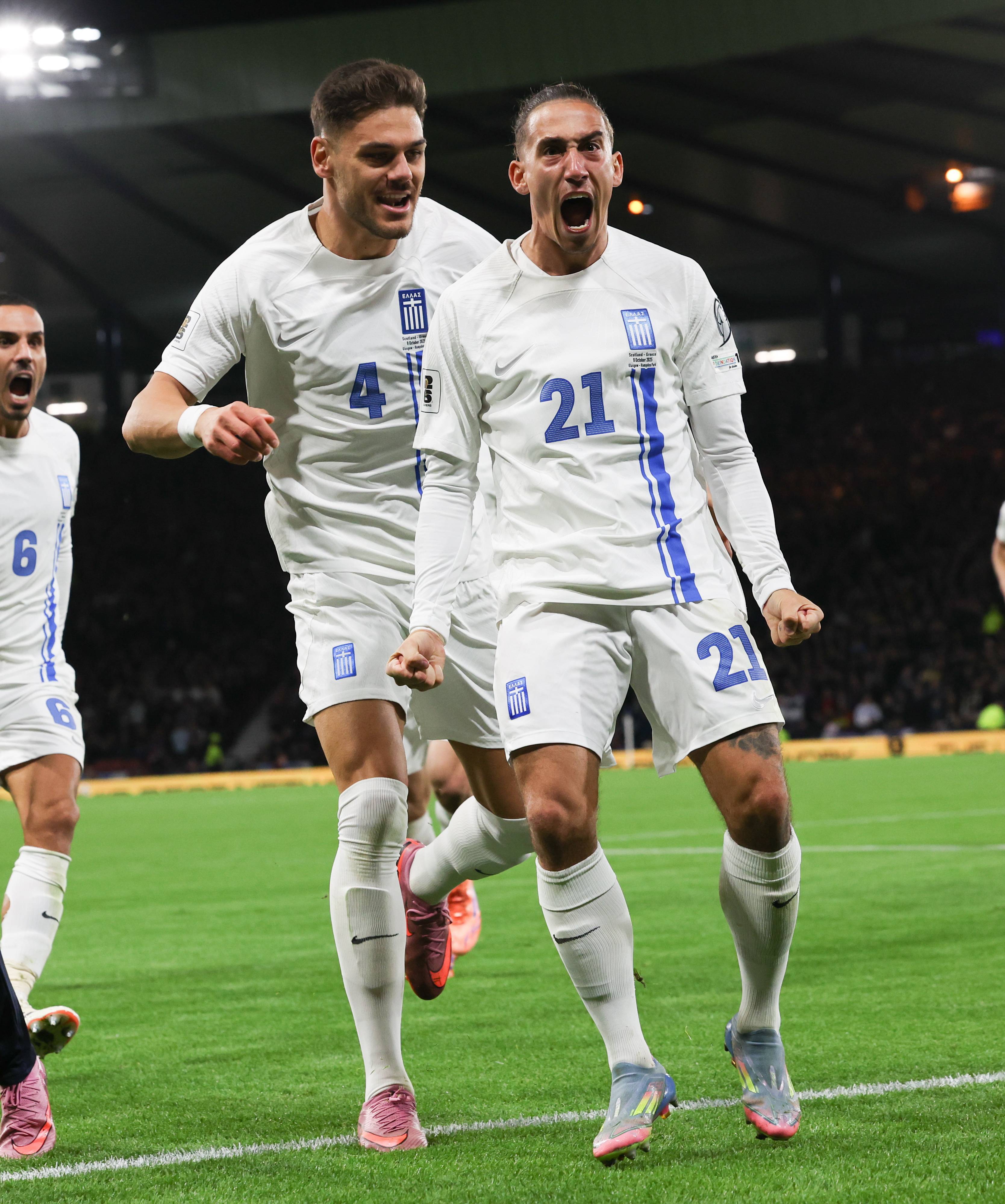 苏格兰队在欧预赛首轮比赛中演绎逆袭传奇的简单介绍