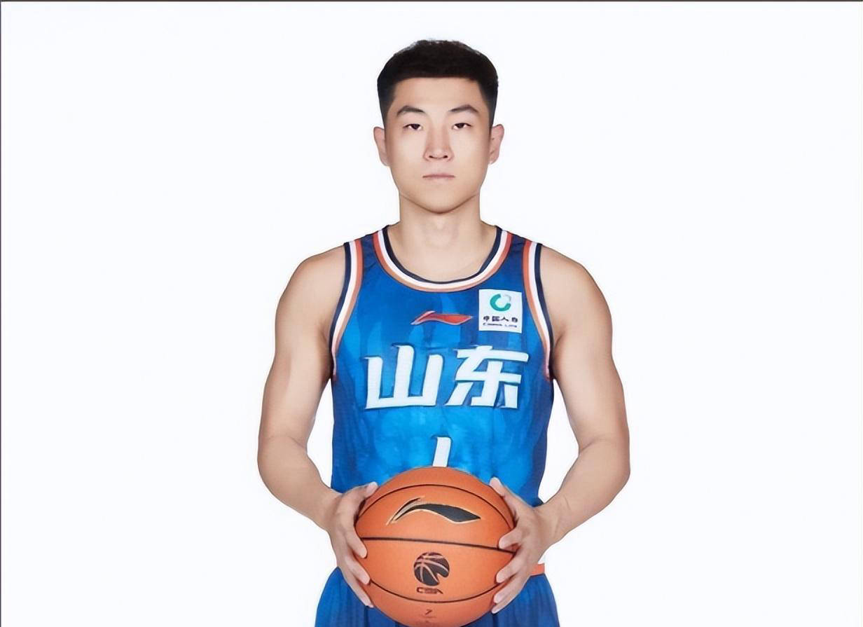 福建男篮队员全力备战下一场对决的简单介绍